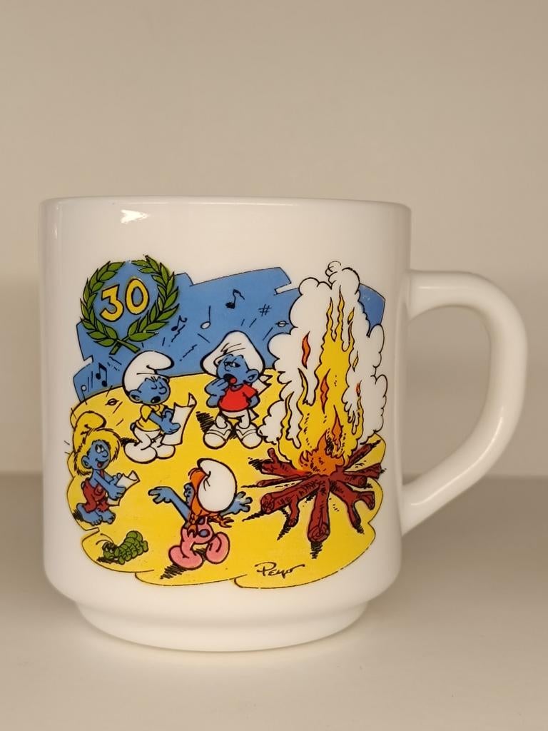 Smurfen 30 jaar Peyo Arcopal 1988 vintage mok, Verzamelen, Smurfen, Ophalen of Verzenden