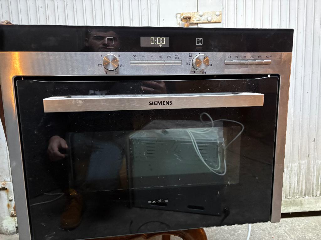 Siemens Inbouw Combi-Microgolfoven – Model HT5HB84K, Grill, Inbouw, 45 tot 60 cm, Ophalen