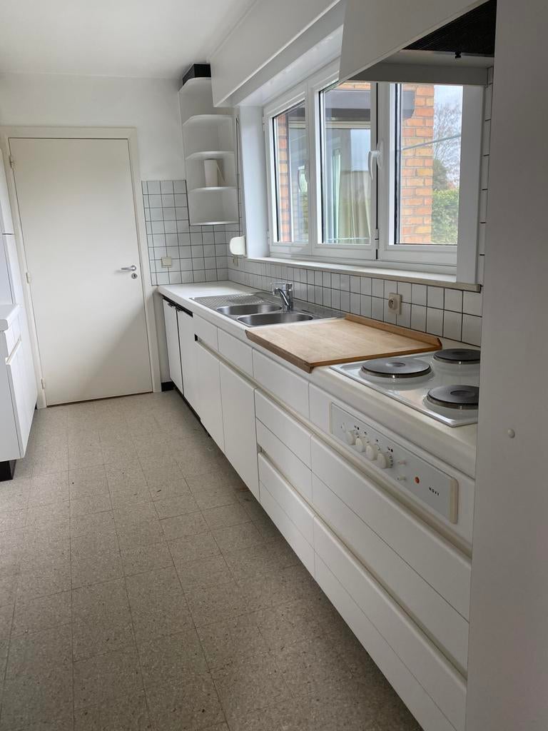 Complete tijdloze keuken, Huis en Inrichting, Ophalen, Wit, Dubbelwandige keuken, Zo goed als nieuw