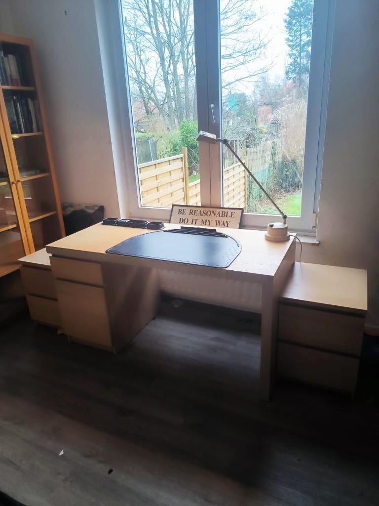 BEUKENHOUTEN BUREAU + 2 LADEBLOKKEN, Huis en Inrichting, Bureaus, Gebruikt, Ophalen