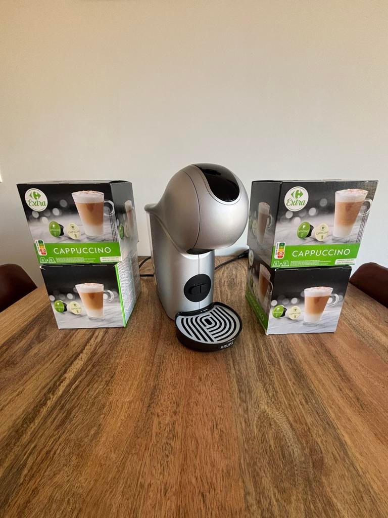 Dolce gusto genio s touch silver, Réservoir d'eau amovible, Dosettes et capsules de café, 1 tasse, Utilisé