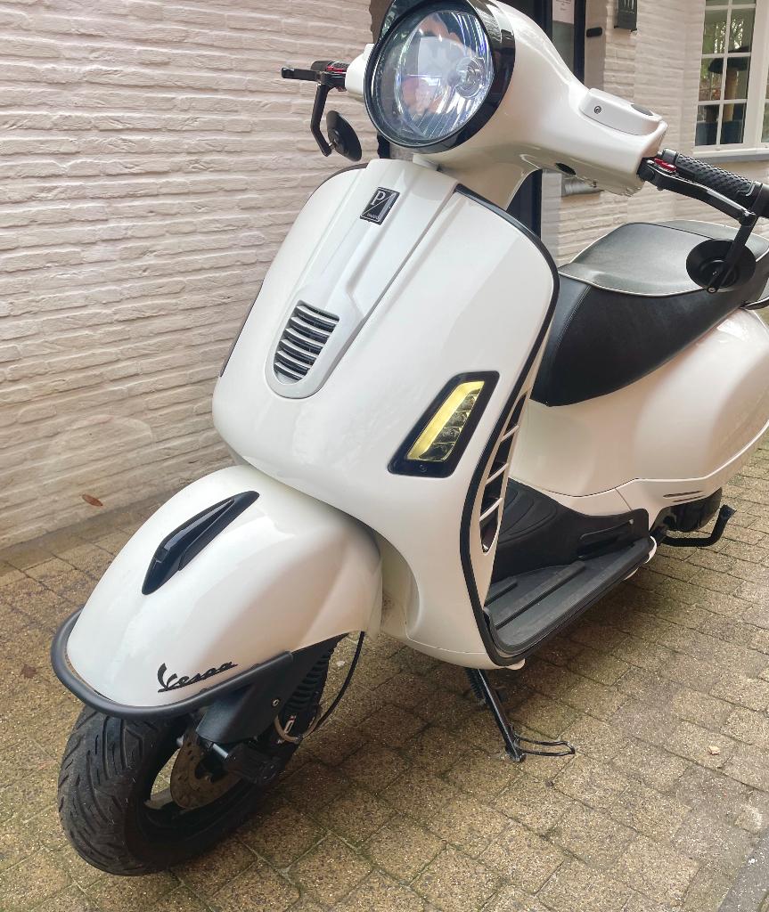Vespa GTS 300, Scooter, 300 cc, Bedrijf, Meer dan 35 kW
