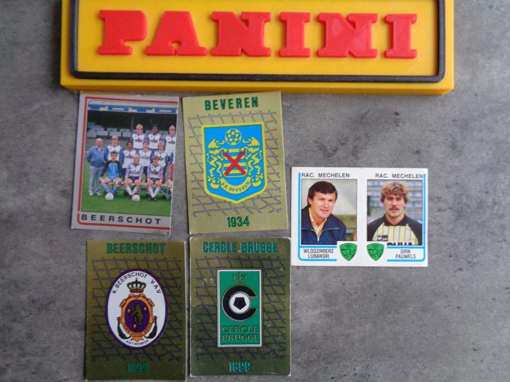 LOT DE 5 AUTOCOLLANTS EMBLÈMES PANINI FOOTBALL 86, Envoi