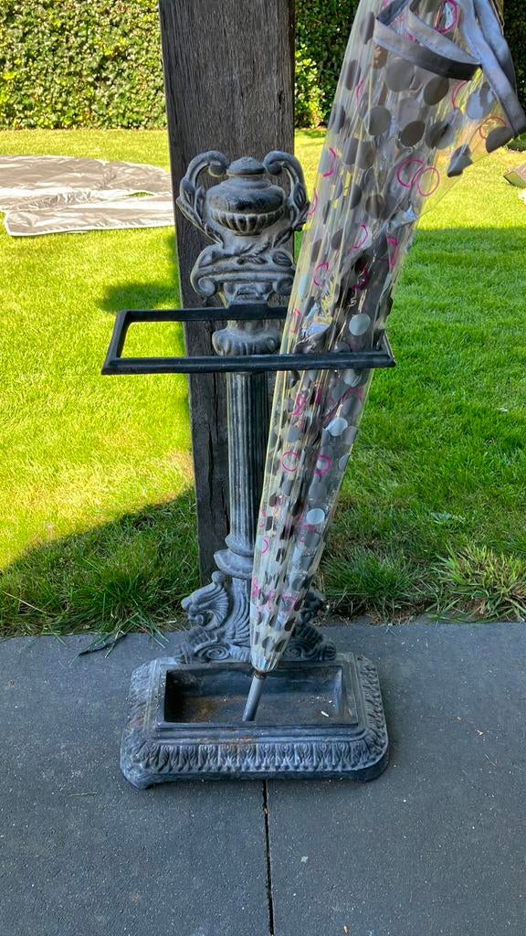 Parapluhouder, Ophalen, Zo goed als nieuw