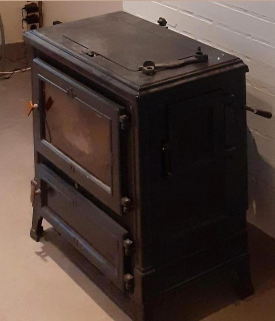 Poêle SAEY modèle HANN.1.3385, Maison & Meubles, Poêles, Bois, Enlèvement