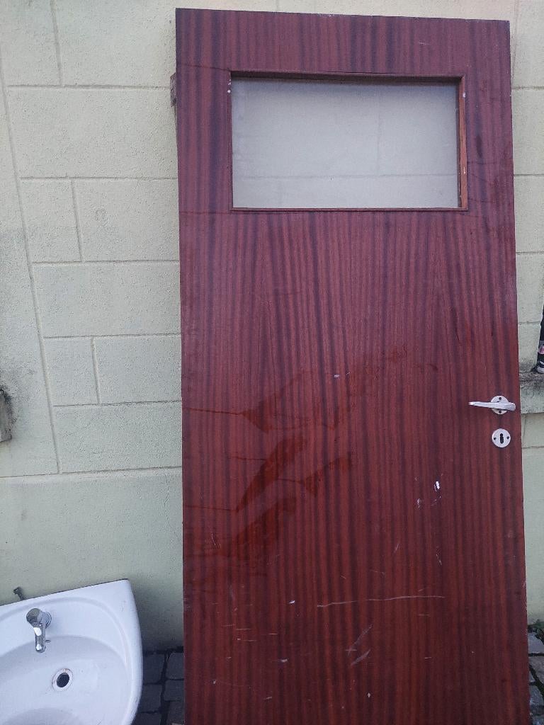 Porte en bois et avec poinie dimention 200x83cm prix 20euro, Enlèvement