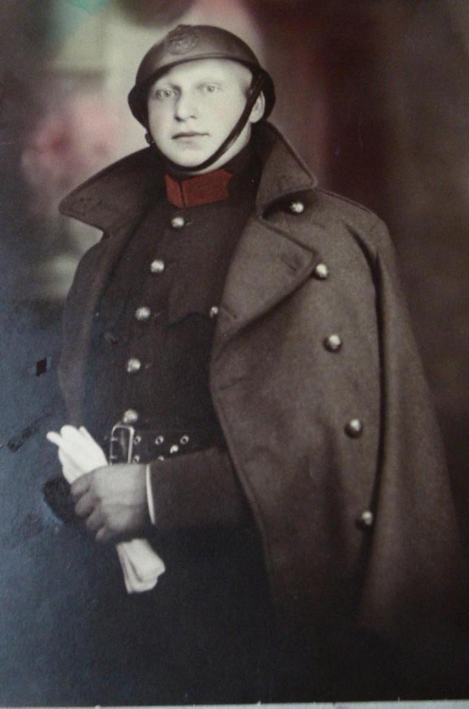 Foto van een Belgische soldaat rond 1930, Verzamelen, Militaria | Algemeen, Ophalen of Verzenden, Landmacht, Foto of Poster