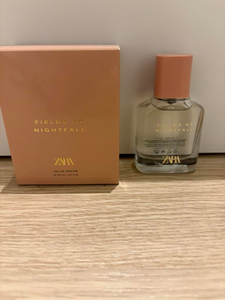 Zara parfum fields at nightfall, Handtassen en Accessoires, Uiterlijk | Parfum, Ophalen of Verzenden, Nieuw