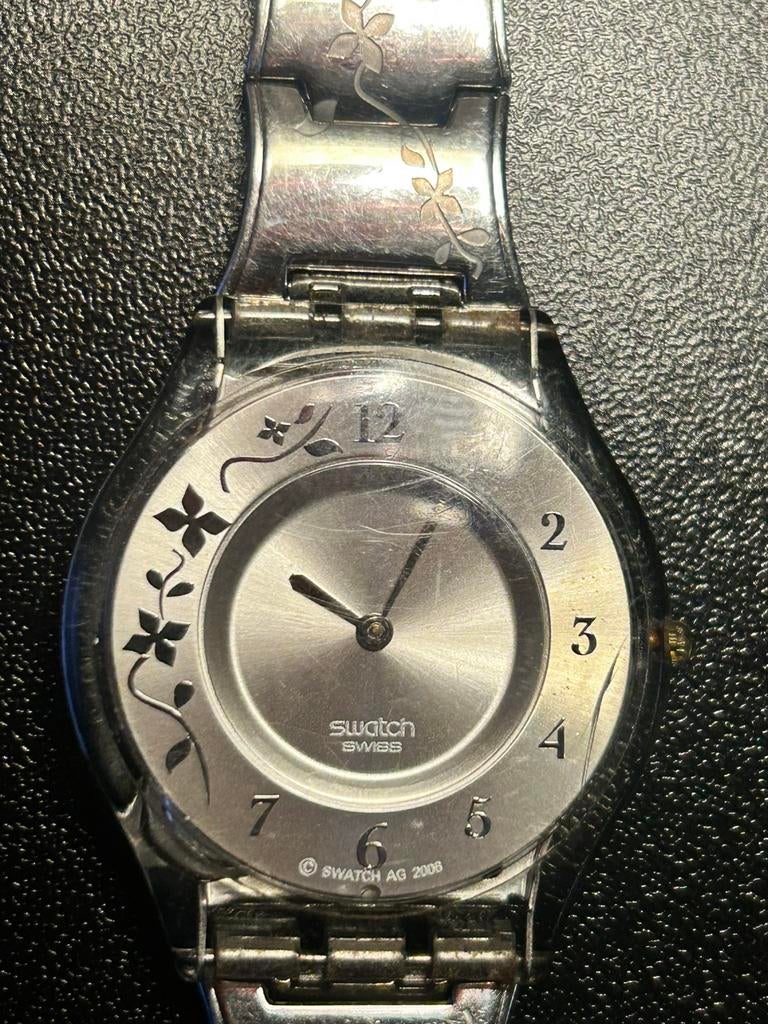 échantillon, Bijoux, Sacs & Beauté, Montres | Femmes, Comme neuf, Montre-bracelet, Swatch, Synthétique, Acier, Enlèvement ou Envoi