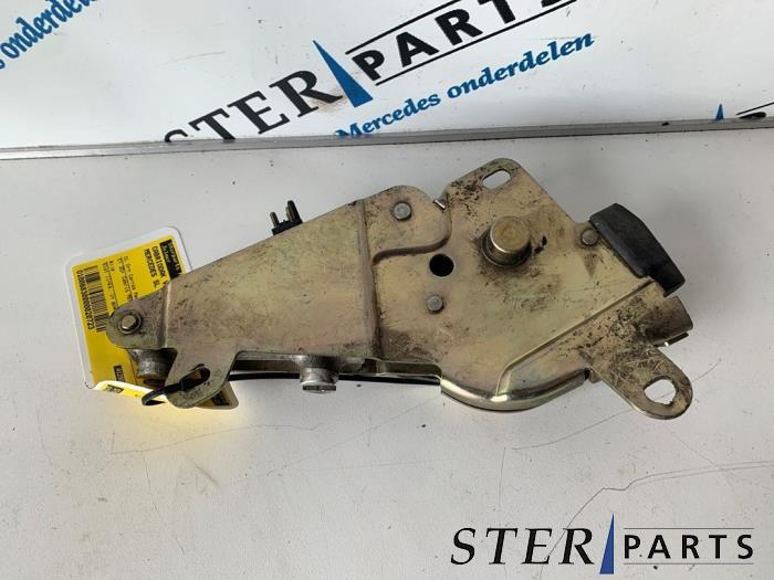 Verrouillage toit escamotable d'un Mercedes SL, Enlèvement ou Envoi, 3 mois de garantie, Utilisé, Mercedes-Benz