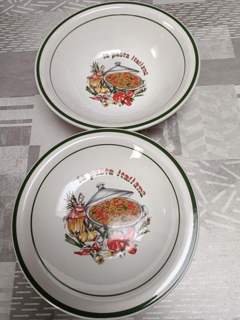 Spaghettiservies, Ophalen, Zo goed als nieuw, Bord(en)