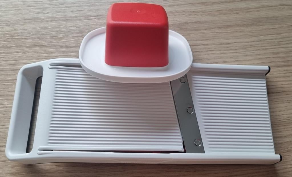 Tupperware mandoline, Maison & Meubles, Enlèvement ou Envoi