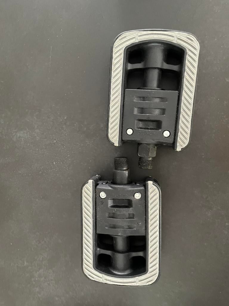 Pedalen, Ophalen, Zo goed als nieuw