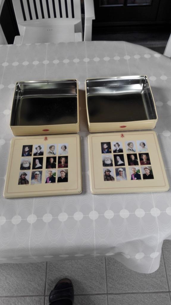 6 blikken dozen koningshuis-goede staat, Enlèvement, Comme neuf