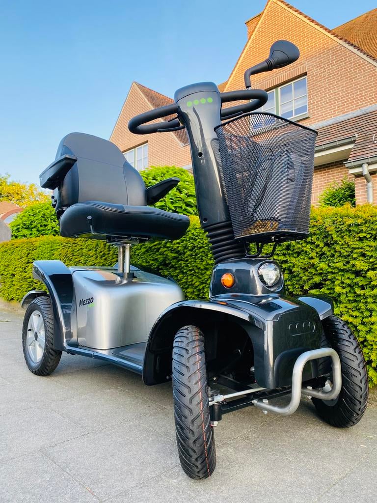 L & M Mezzo 4 Scootmobiel 4w Electrisch Invalide scooter, Ophalen of Verzenden, Inklapbaar, Zo goed als nieuw, Elektrische rolstoel