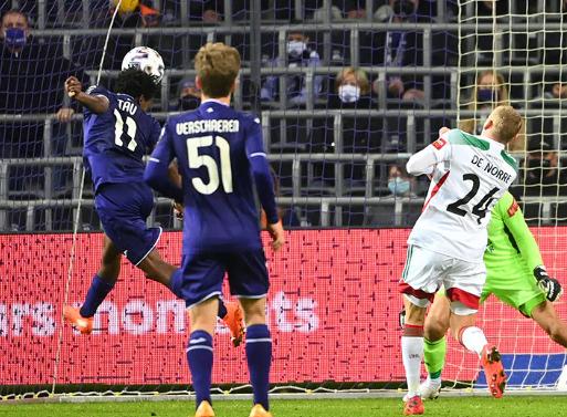 RSCA Match worn shirt Percy Tau (goalscorer Anderlecht), Enlèvement ou Envoi, Utilisé, Maillot