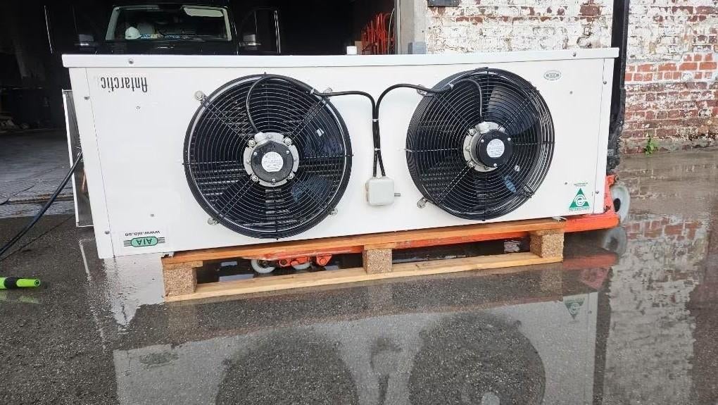 Verdamper koelcel of werkplaats, Ophalen