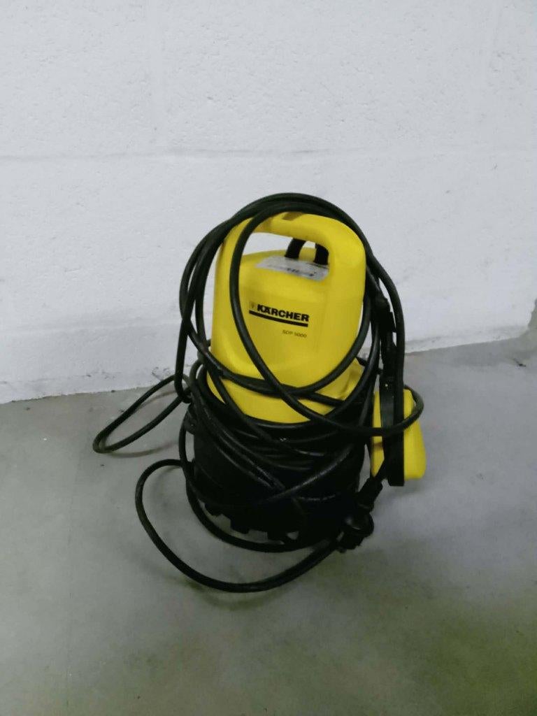 Pompe a eau Karcher - pompe vide cave, Jardin & Terrasse, Pompes à eau, Enlèvement, Utilisé