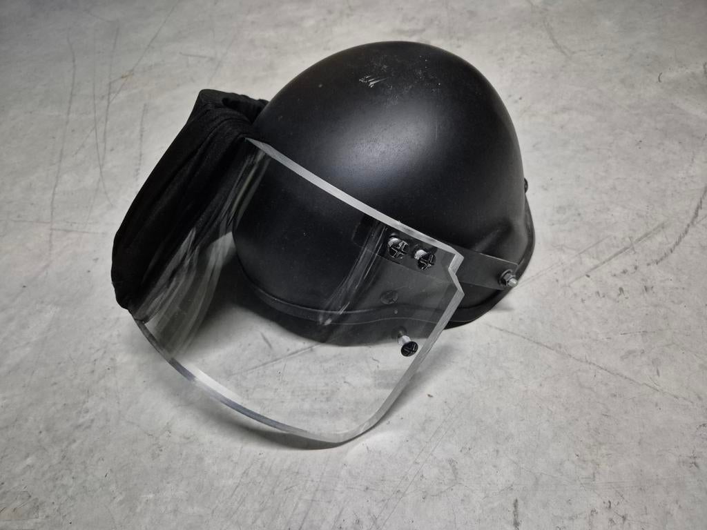 Réplique casque MSA (RAID/GIGN), Enlèvement