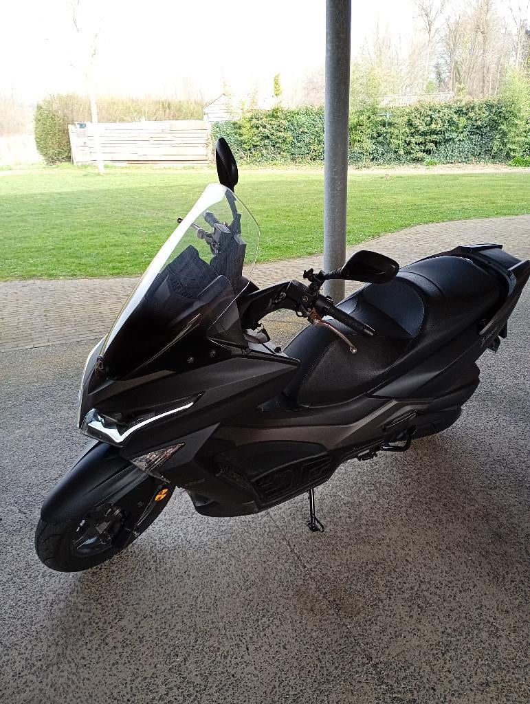 Ville de Kymco X 125 i, Vélos & Vélomoteurs, 125 cm³, Comme neuf, Enlèvement, Essence