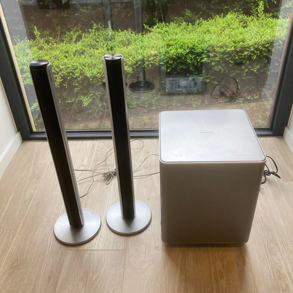 Samsung soundbar + Subwoofer - Model HW-E551, Audio, Tv en Foto, Home Cinema-sets, Ophalen, Zo goed als nieuw, Soundbar