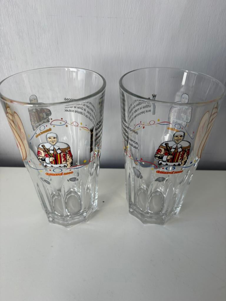 2 oude BASS brillen, Carnaval van Binche 2000, Ophalen of Verzenden