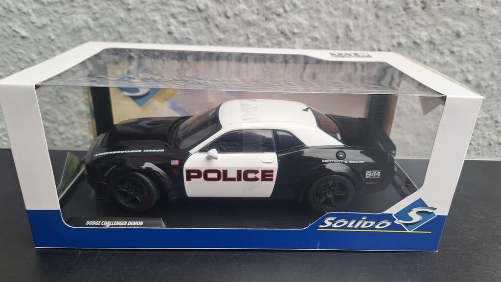 Dodge Challenger Demon police 1/18ème, Enlèvement ou Envoi, Utilisé, Voiture, Solido