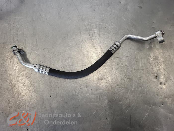 Tuyau clim d'un Mercedes Vito, 3 mois de garantie, Utilisé, -, -