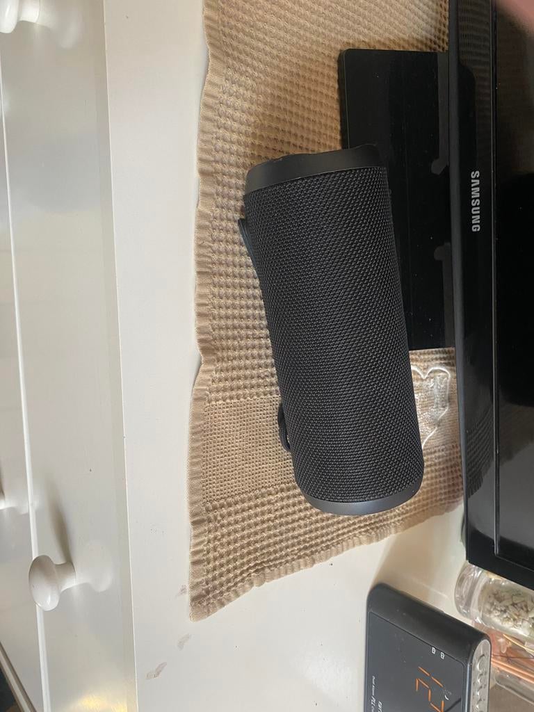 Bluetooth-luidspreker en USB-sleutel, Audio, Tv en Foto, Luidsprekerboxen, Ophalen of Verzenden, Zo goed als nieuw, Center speaker