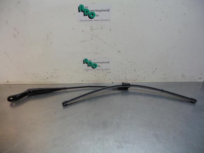 Bras essuie-glace avant d'un Peugeot 207 (207 06-), -, Utilisé, -, Peugeot