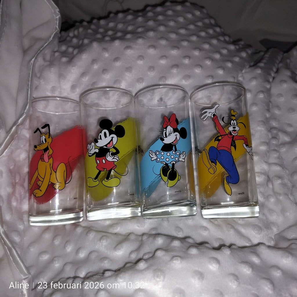 Lunettes Disney 4x, Collections, Verres & Petits Verres, Enlèvement ou Envoi