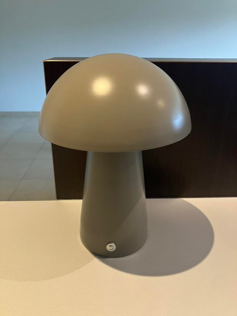 Ampoule, Maison & Meubles, Enlèvement ou Envoi, Comme neuf