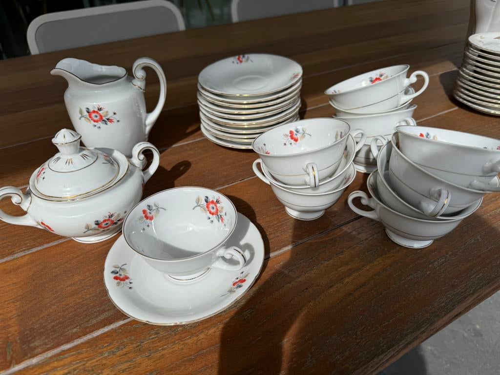Thun antiek koffieservies 26 stuks, Antiek en Kunst, Antiek | Servies compleet, Ophalen