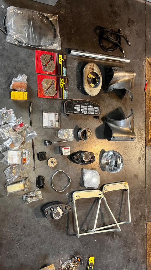 Lot piece Harley Davidson FLH, Motoren, Ophalen