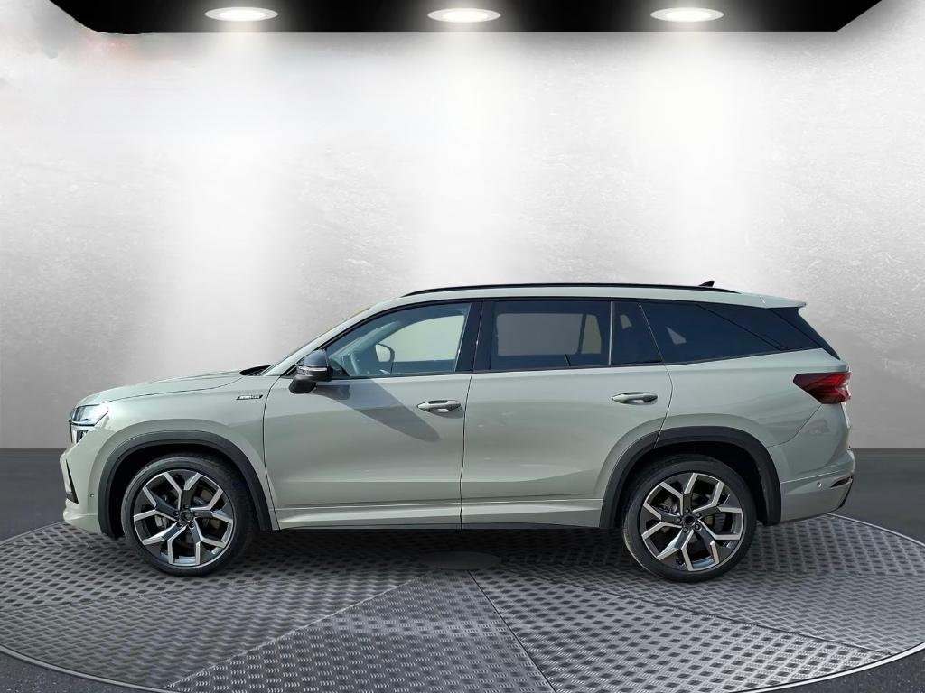 NEW KODIAQ MHEV 150PK SPORTLINE 7PL/PANO/TREKH/20/SAFEXL-25%, Autos, Skoda, Argent ou Gris, Achat, Entreprise, Alcantara
