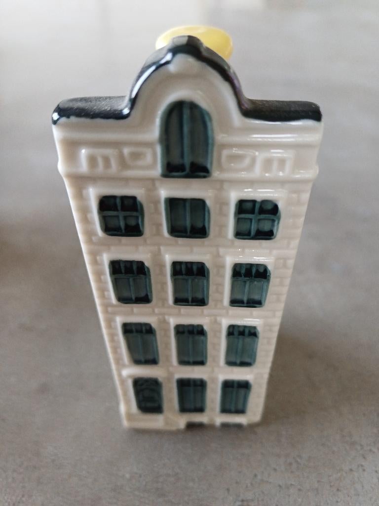 Delfts Blauw miniatuur KLM huisje nummer 67., Verzamelen, Ophalen of Verzenden, Nieuw