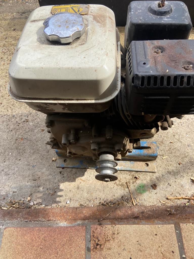 Motor van versleten betonmolen, Doe-het-zelf en Bouw, Ophalen, Zo goed als nieuw