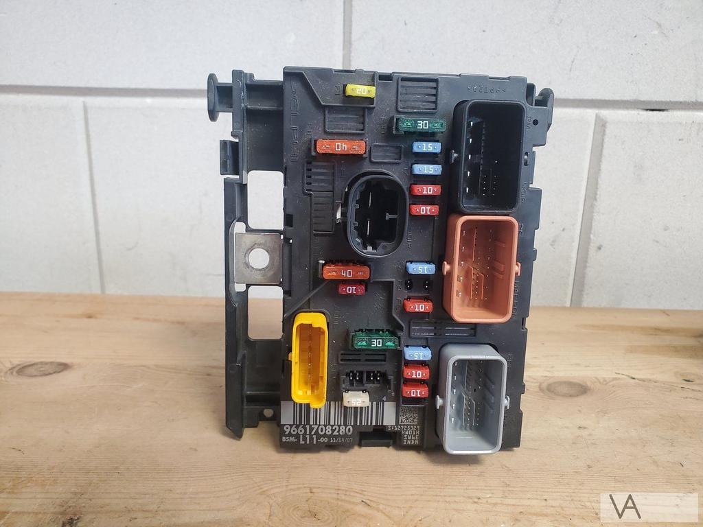 Peugeot 207 307 Citroen C3 zekeringkast BSM 9661708280 €75, Auto-onderdelen, Gebruikt, -, -, Ophalen of Verzenden