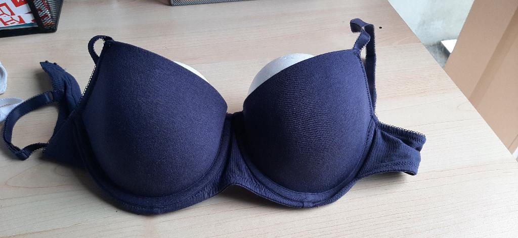 Donkerblauwe BH 80B, Kleding | Dames, Ondergoed en Lingerie, C&A, Ophalen, Blauw, BH