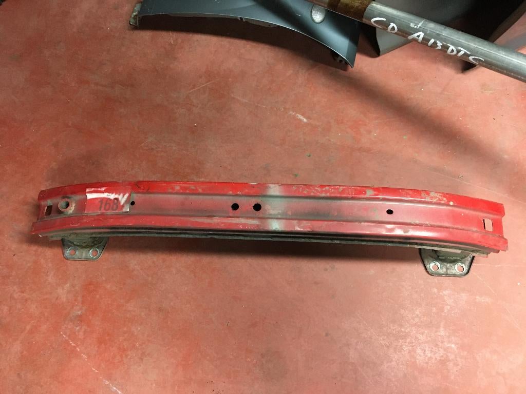 RENFORT PARE CHOC AVANT OPEL COMBO D, Autos : Pièces & Accessoires, Pare-chocs, RUE BRIGADE PIRON 307, Enlèvement, Utilisé