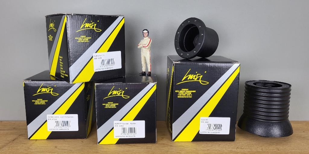 Moyeux Luisi toutes marques - Classic Steering Wheel Shop, Envoi, Neuf, Daihatsu