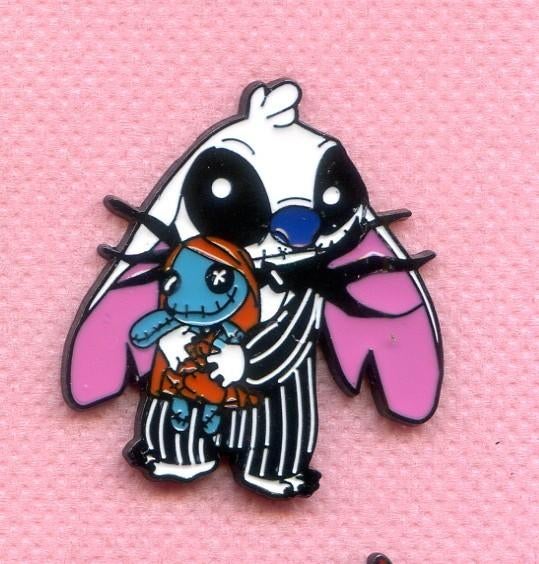 Superbe pins stitch Jack Skellington halloween disney t300, Envoi, Comme neuf, Figurine