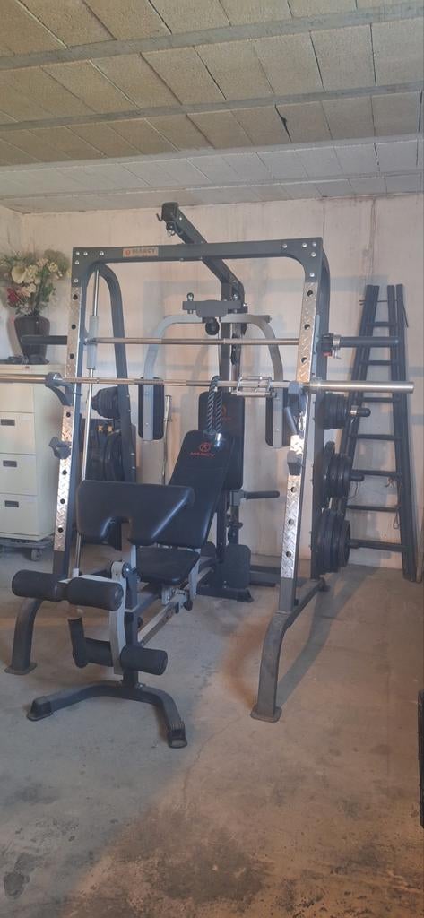 Cage de musculation avec racks de poids, Enlèvement