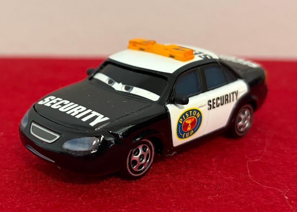 DISNEY CARS Marlon Clutches McKay DieCast 1:55, Ophalen of Verzenden, Nieuw, Auto