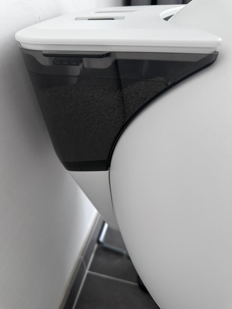 Robot à litière 4 avec bac à litière, Enlèvement, Comme neuf