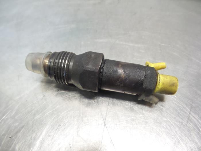 Injecteur (diesel) d'un Citroen Berlingo, Autos : Pièces & Accessoires, Systèmes à carburant, Citroën, Utilisé, 3 mois de garantie