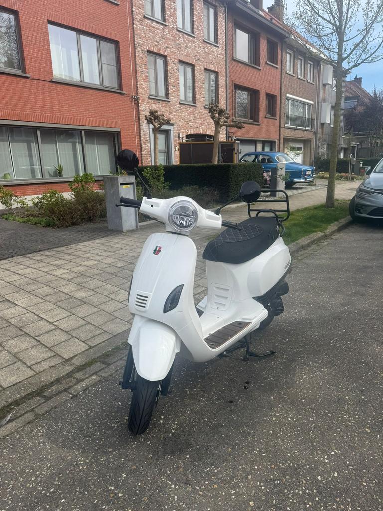 GTS TOSCANA DYNAMIC 2025, Vélos & Vélomoteurs, Scooters | SYM, Comme neuf, Enlèvement