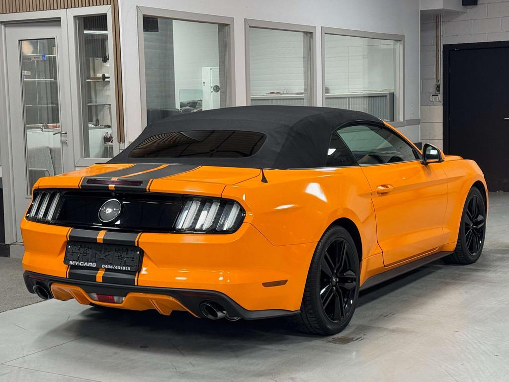 Ford Mustang 2.3 Clim Cuir Gps Camera Xenon Ja 19 Garantie 1, Auto's, Ford, Automaat, 4 zetels, Achterwielaandrijving, Gebruikt