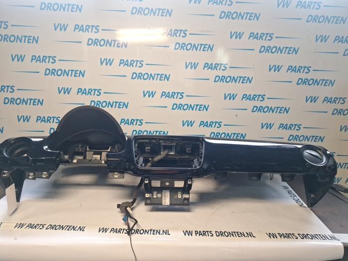 Dashboard van een Volkswagen UP, Auto-onderdelen, Dashboard en Schakelaars, Volkswagen, Gebruikt, 3 maanden garantie, Ophalen of Verzenden