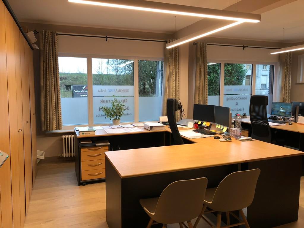 Kantoorbureaus – verschillende afmetingen, Huis en Inrichting, Ophalen, Zo goed als nieuw, Zwart, Hout